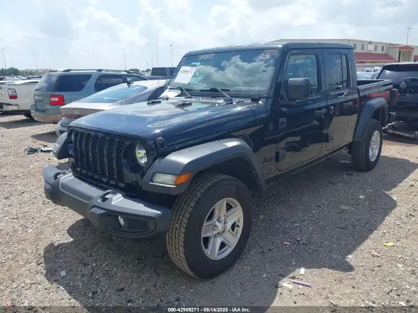 1C6HJTAG6PL533984 2023 JEEP GLADIATOR - Image 2