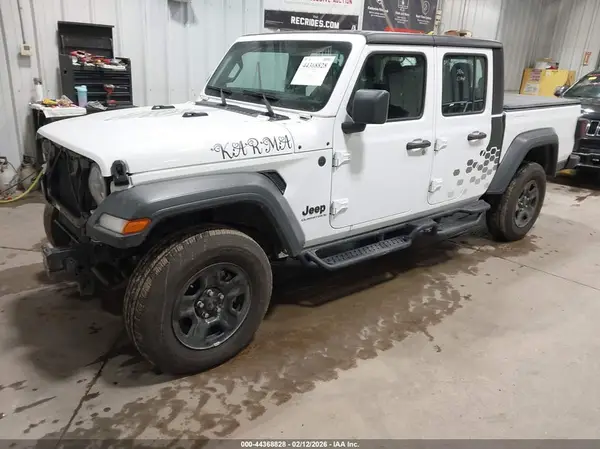 1C6HJTAG6PL547285 2023 JEEP GLADIATOR - Image 2