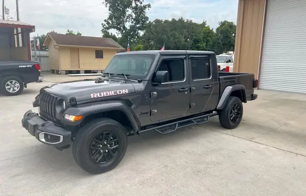 1C6HJTAG6PL560425 2023 JEEP GLADIATOR - Image 2