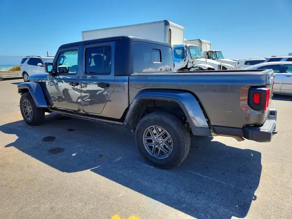 1C6HJTAG6RL115900 2024 JEEP GLADIATOR - Image 2