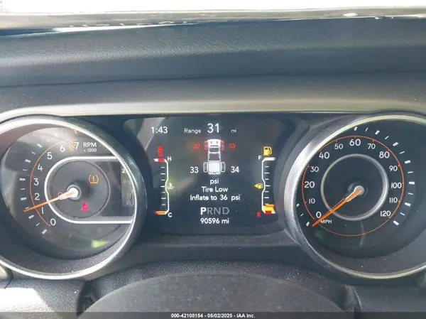 2020 JEEP GLADIATOR auction photo 7
