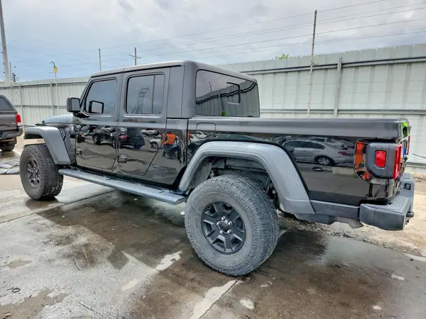 1C6HJTAG7LL132101 2020 JEEP GLADIATOR - Image 2