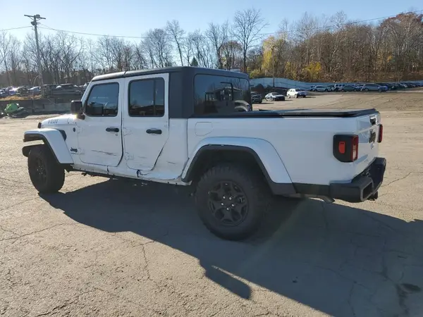 1C6HJTAG7PL532388 2023 JEEP GLADIATOR - Image 2