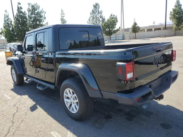 1C6HJTAG7PL540782 2023 JEEP GLADIATOR - Image 2