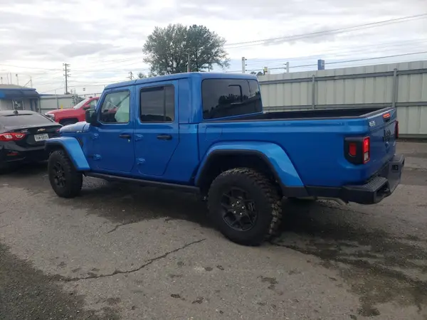 1C6HJTAG7RL123052 2024 JEEP GLADIATOR - Image 2
