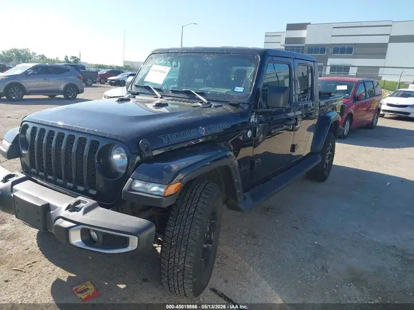 1C6HJTAG8ML618241 2021 JEEP GLADIATOR - Image 2