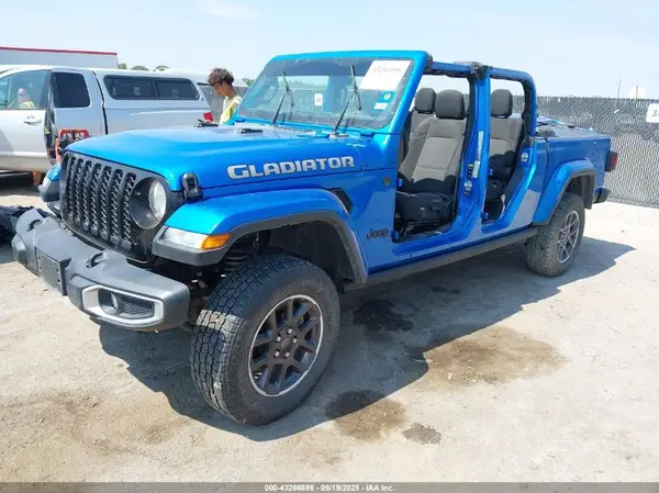 1C6HJTAG8PL566565 2023 JEEP GLADIATOR - Image 2