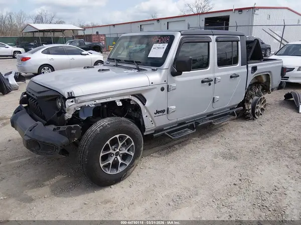 1C6HJTAG8RL100699 2024 JEEP GLADIATOR - Image 2