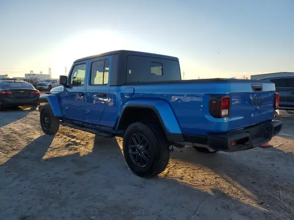 1C6HJTAG8RL127627 2024 JEEP GLADIATOR - Image 2