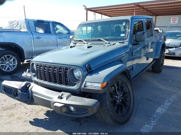 1C6HJTAG8RL127823 2024 JEEP GLADIATOR - Image 2