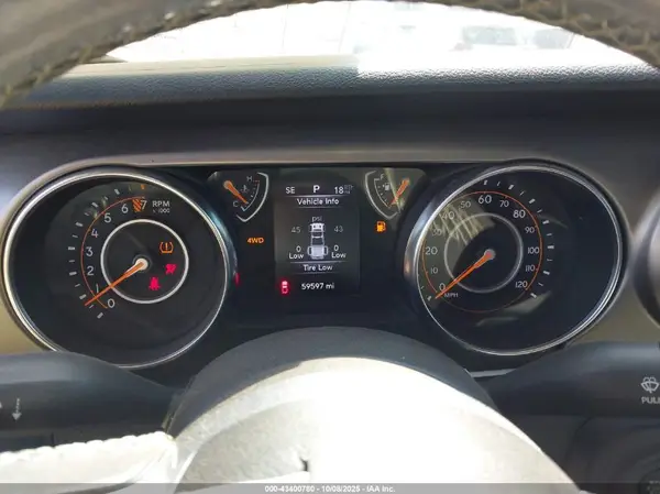 1C6HJTAGXLL127541 2020 JEEP GLADIATOR - Image 2