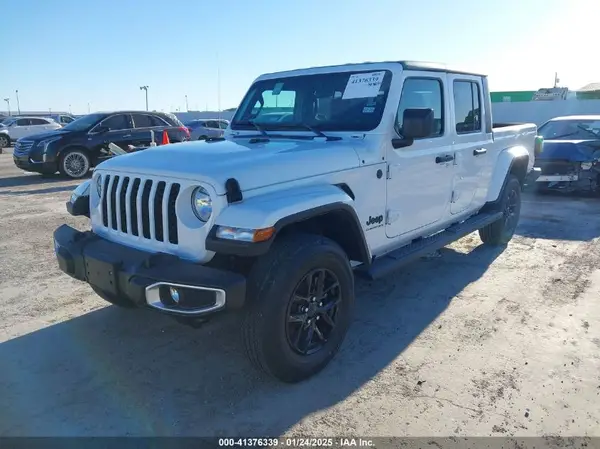 1C6HJTAGXPL528674 2023 JEEP GLADIATOR - Image 2