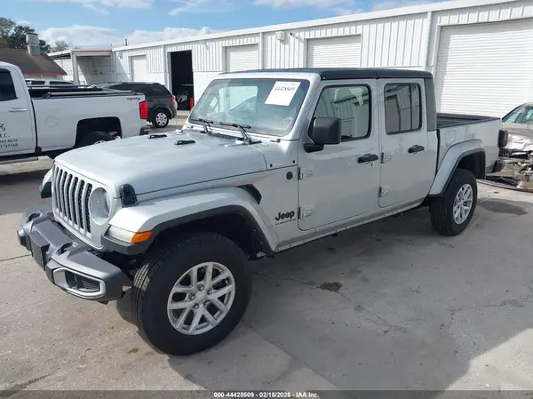 1C6HJTAGXPL528965 2023 JEEP GLADIATOR - Image 2