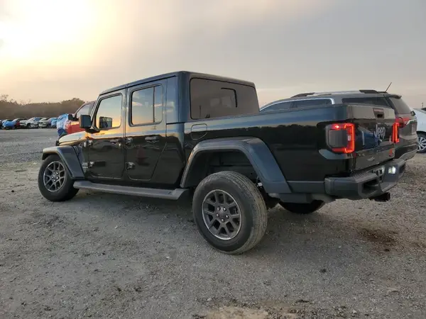 1C6HJTFG1LL149100 2020 JEEP GLADIATOR - Image 2