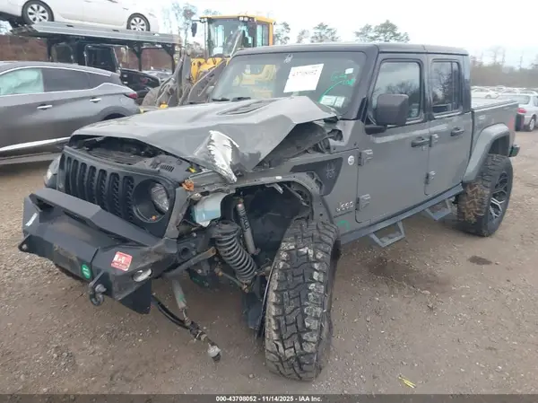 1C6HJTFG1ML604562 2021 JEEP GLADIATOR - Image 2