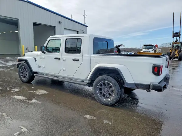 1C6HJTFG1PL533206 2023 JEEP GLADIATOR - Image 2