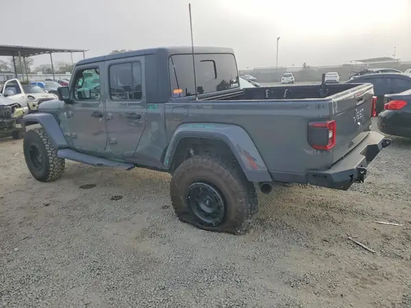 1C6HJTFG2LL149297 2020 JEEP GLADIATOR - Image 2