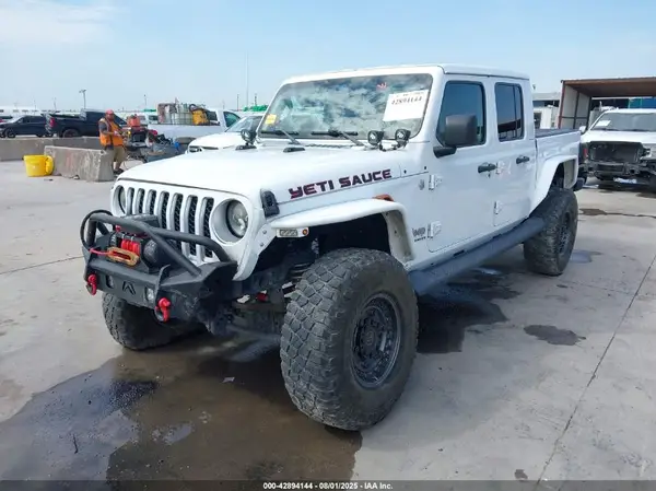 1C6HJTFG3LL125493 2020 JEEP GLADIATOR - Image 2