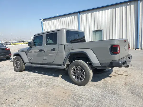 1C6HJTFG3LL153472 2020 JEEP GLADIATOR - Image 2