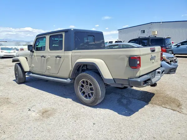 1C6HJTFG3LL171437 2020 JEEP GLADIATOR - Image 2
