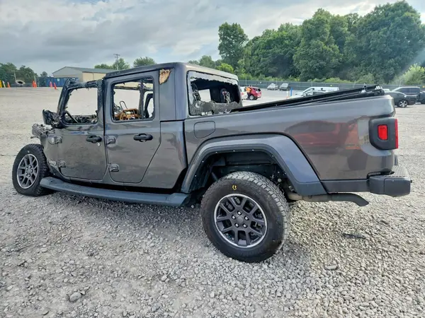 1C6HJTFG3NL141745 2022 JEEP GLADIATOR - Image 2