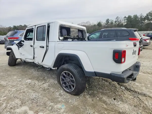 1C6HJTFG3PL507268 2023 JEEP GLADIATOR - Image 2