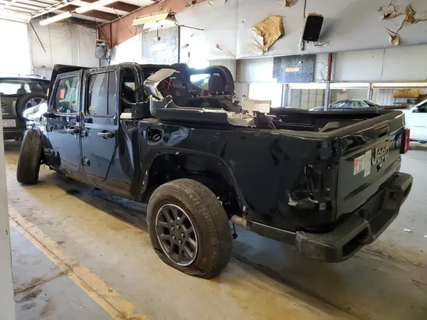 1C6HJTFG3PL514611 2023 JEEP GLADIATOR - Image 2
