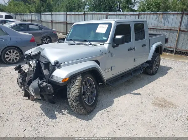 1C6HJTFG3PL531845 2023 JEEP GLADIATOR - Image 2
