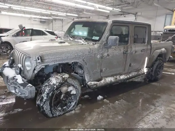 1C6HJTFG4LL171558 2020 JEEP GLADIATOR - Image 2
