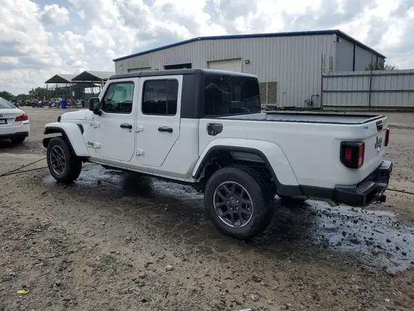 1C6HJTFG4PL566037 2023 JEEP GLADIATOR - Image 2