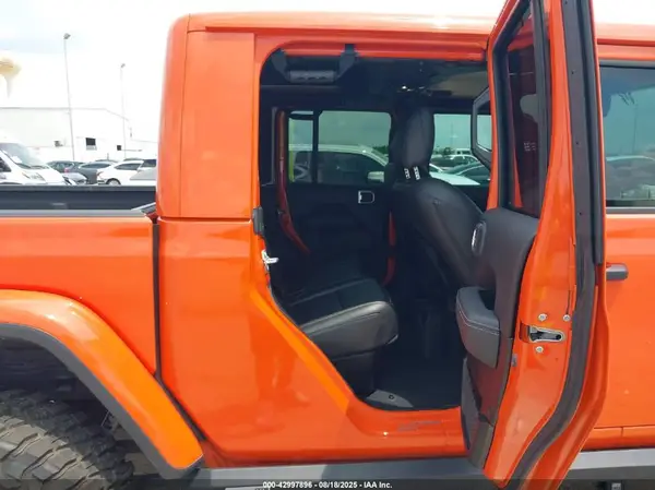 1C6HJTFG5ML604497 2021 JEEP GLADIATOR - Image 8