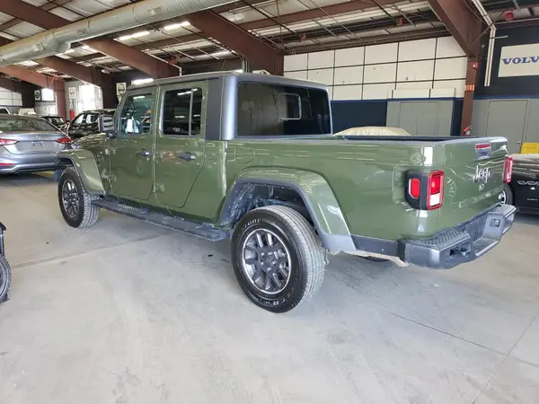 1C6HJTFG6PL550549 2023 JEEP GLADIATOR - Image 2