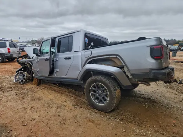 1C6HJTFG7LL156634 2020 JEEP GLADIATOR - Image 2