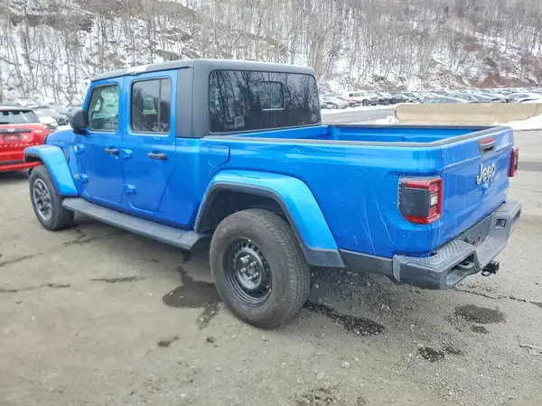 1C6HJTFG7NL145765 2022 JEEP GLADIATOR - Image 2