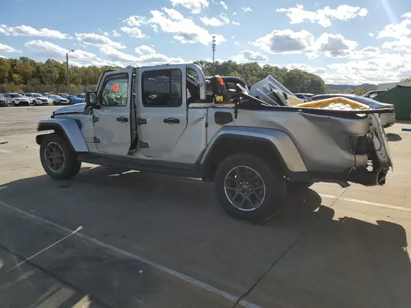 1C6HJTFG7NL161576 2022 JEEP GLADIATOR - Image 2