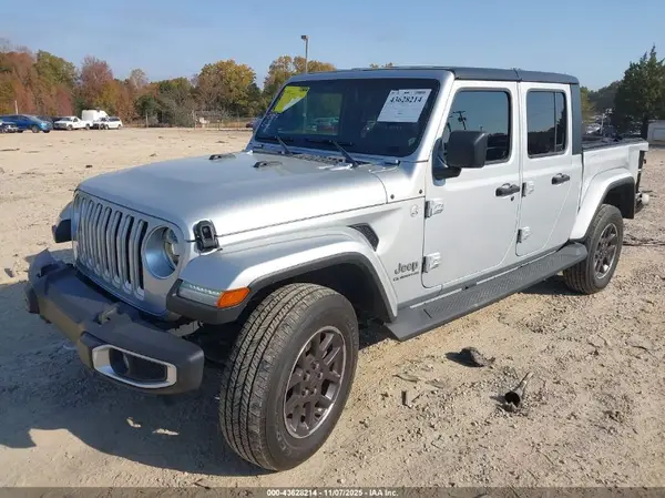 1C6HJTFG7NL170018 2022 JEEP GLADIATOR - Image 2