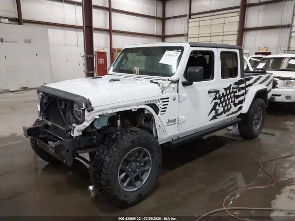 1C6HJTFG8LL103148 2020 JEEP GLADIATOR - Image 2