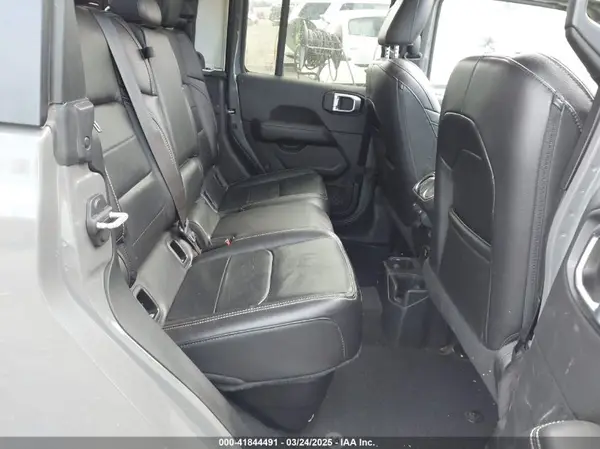 1C6HJTFG8LL148185 2020 JEEP GLADIATOR - Image 8