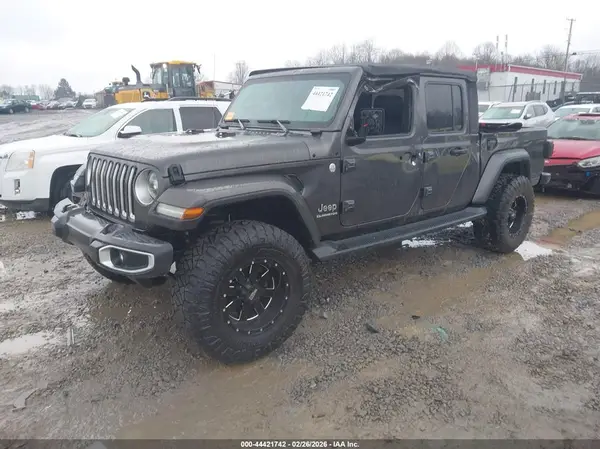 1C6HJTFG8LL151071 2020 JEEP GLADIATOR - Image 2