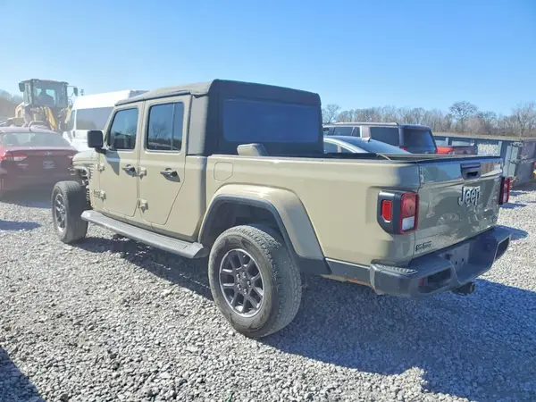 1C6HJTFG8NL175289 2022 JEEP GLADIATOR - Image 2