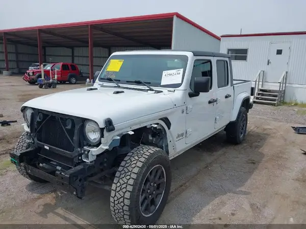 1C6HJTFG8PL563951 2023 JEEP GLADIATOR - Image 2