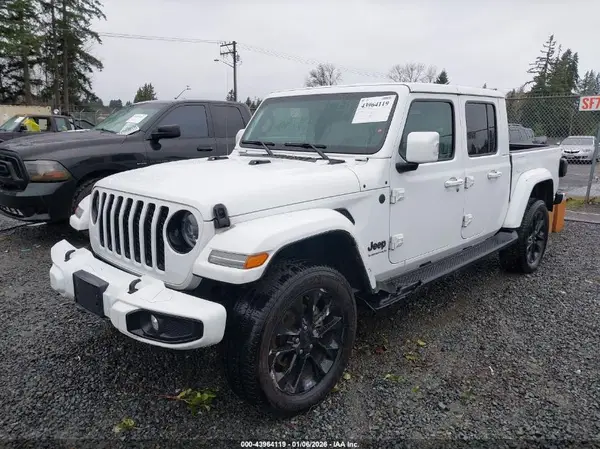 1C6HJTFG8PL580006 2023 JEEP GLADIATOR - Image 2