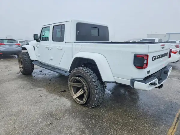 1C6HJTFG9NL122892 2022 JEEP GLADIATOR - Image 2