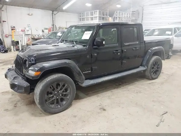 1C6HJTFG9NL168240 2022 JEEP GLADIATOR - Image 2