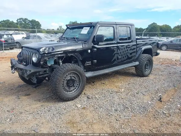 1C6HJTFGXLL139925 2020 JEEP GLADIATOR - Image 2