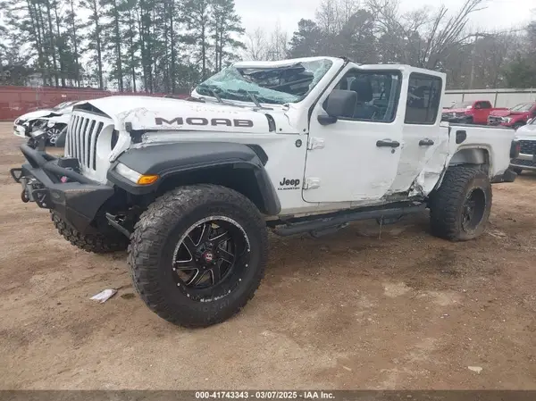 1C6JJTAG1LL204637 2020 JEEP GLADIATOR - Image 2
