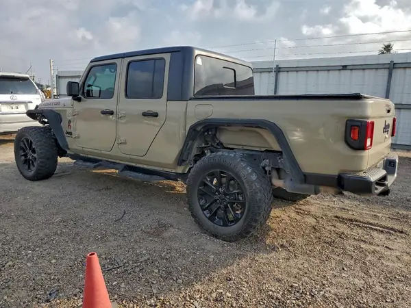 1C6JJTAG1LL213158 2020 JEEP GLADIATOR - Image 2