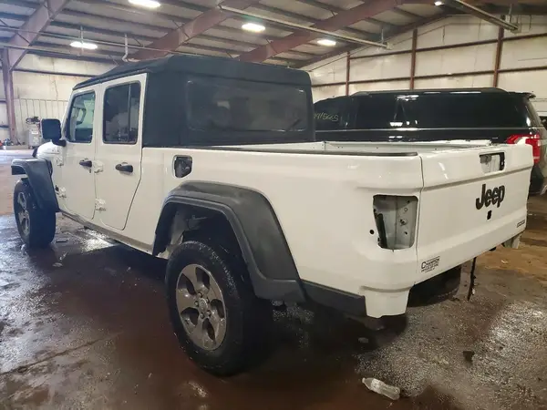 1C6JJTAG4LL110039 2020 JEEP GLADIATOR - Image 2