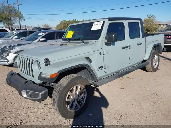 1C6JJTAG4PL545245 2023 JEEP GLADIATOR - Image 2