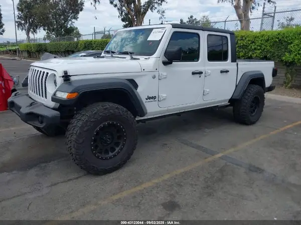 1C6JJTAG5LL141803 2020 JEEP GLADIATOR - Image 2